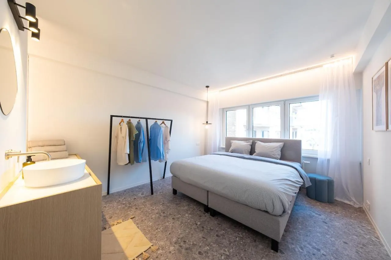 Maison Hermes - Luxury Design Apartment With Free Private Parking Ostenda