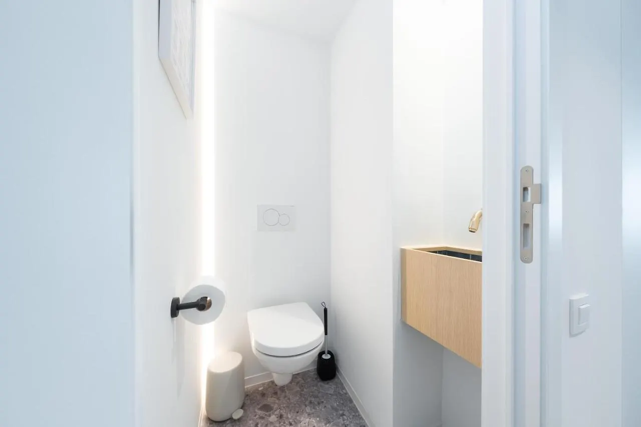 Maison Hermes - Luxury Design Apartment With Free Private Parking Ostenda