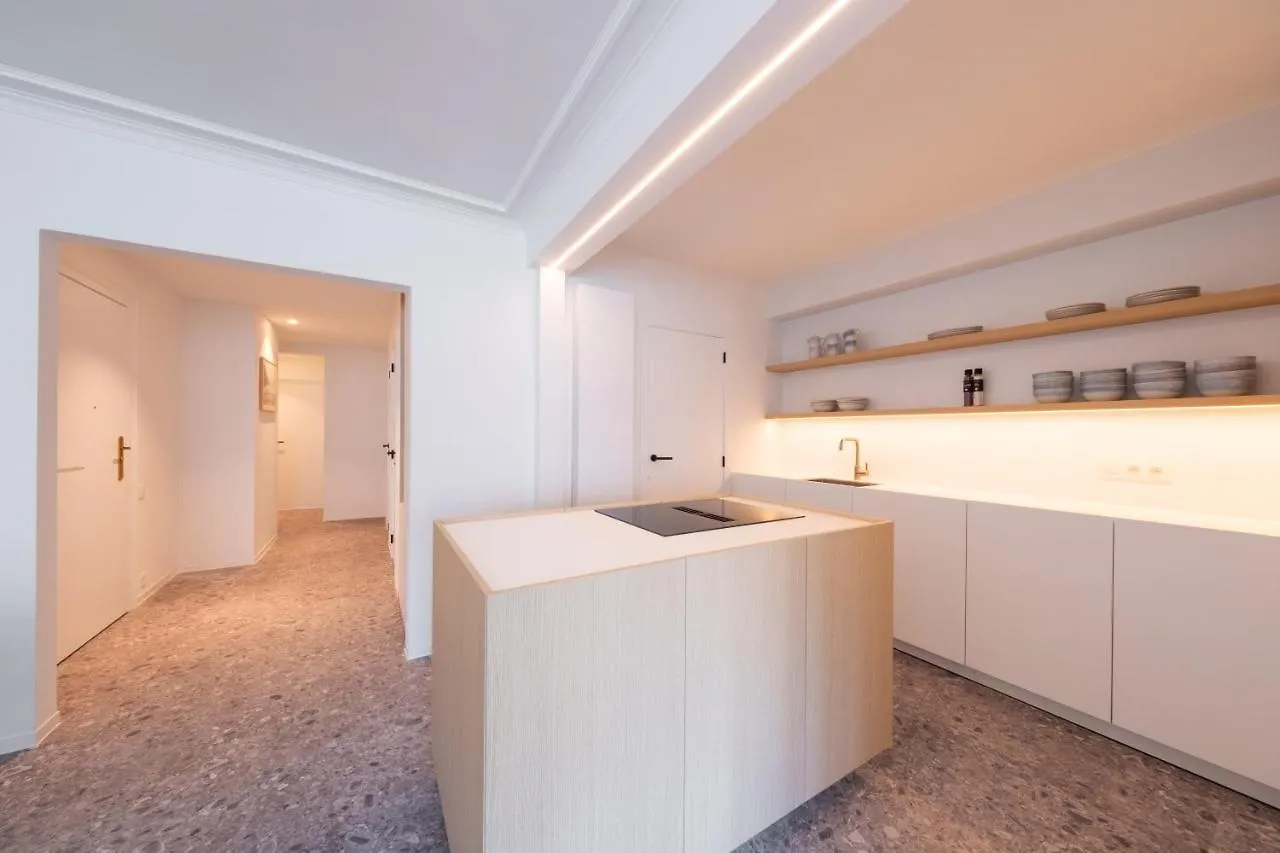 Maison Hermes - Luxury Design Apartment With Free Private Parking Ostenda