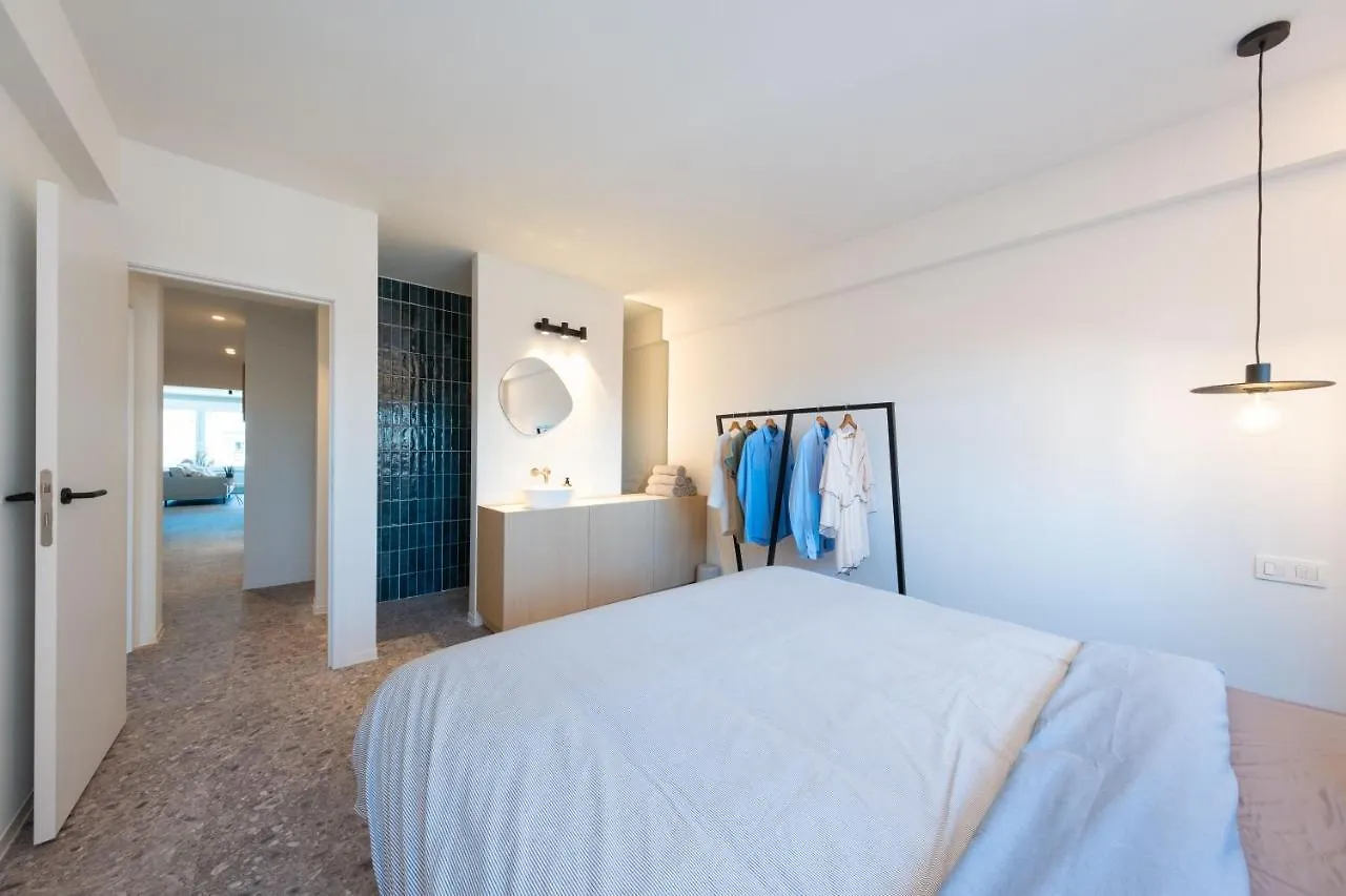 Maison Hermes - Luxury Design Apartment With Free Private Parking Ostenda Belgia