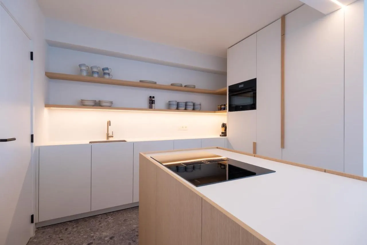 Maison Hermes - Luxury Design Apartment With Free Private Parking Ostenda Belgia